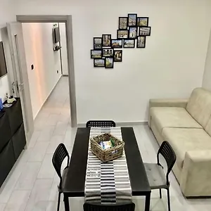 https://nel-cuore-di-napoli-naples.hotels-amalfi.com